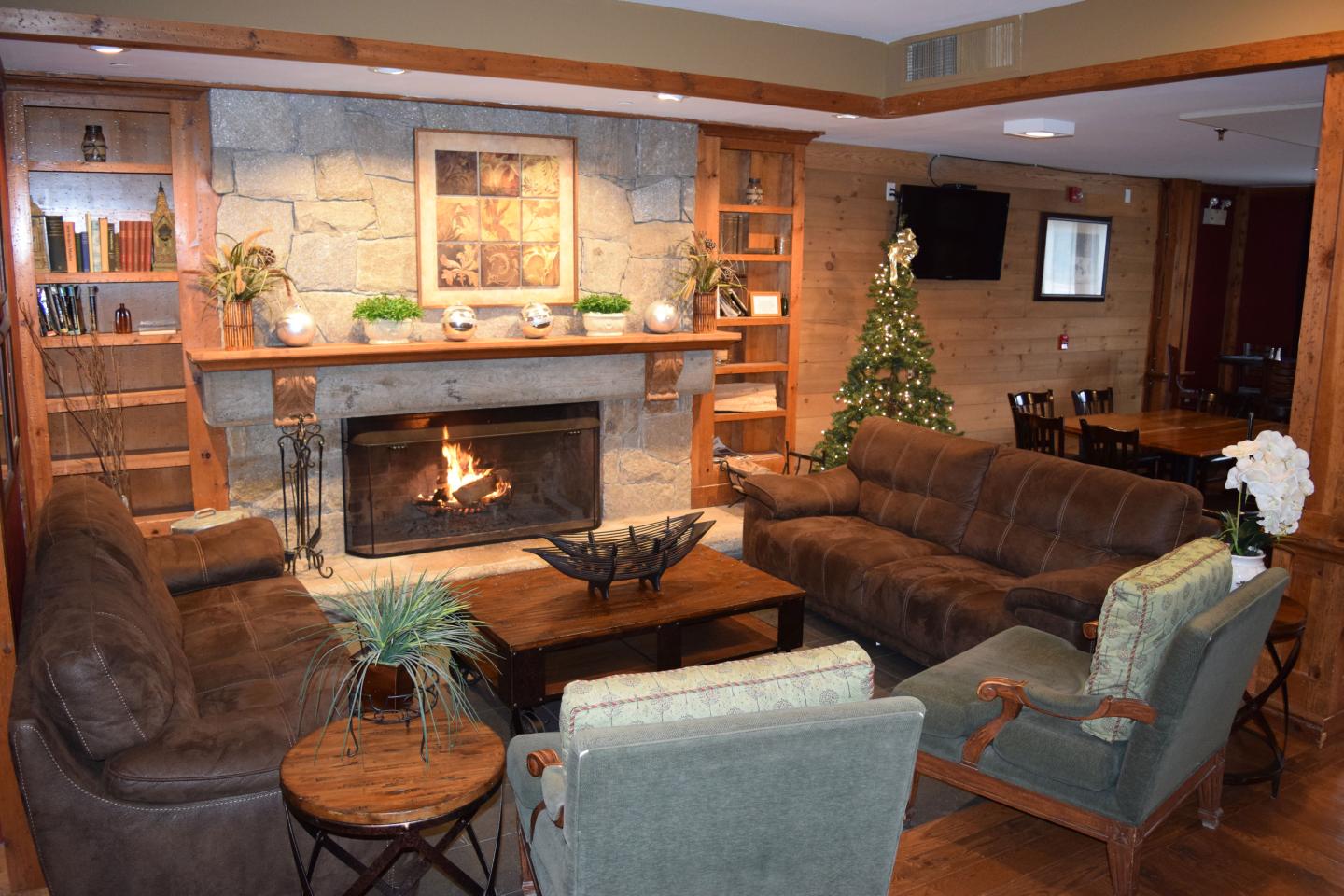 Heritage Hotel, Golf, Spa & Conference Center - Fireplace
