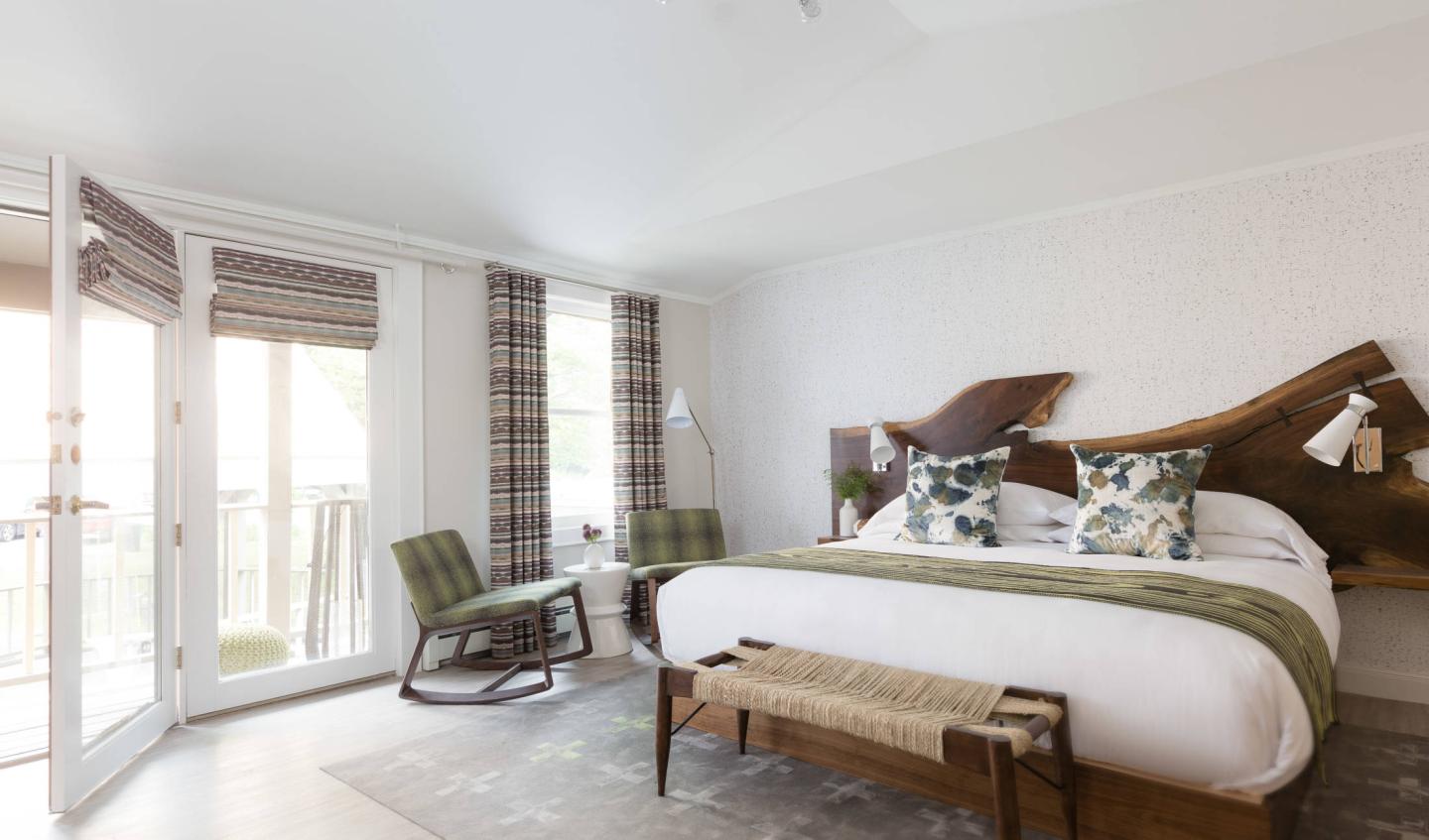 Field Guide - Guest Room