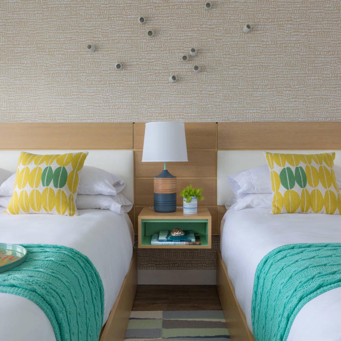 Summercamp - Guest Room