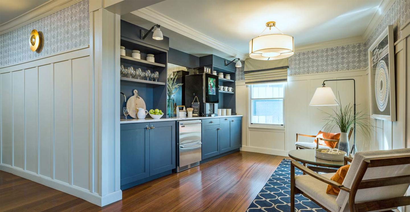 Portland Harbor Hotel - Pantry