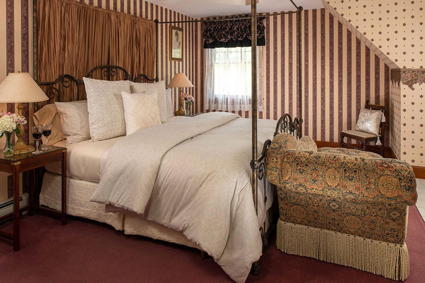 Palmer House Inn - Guest Room