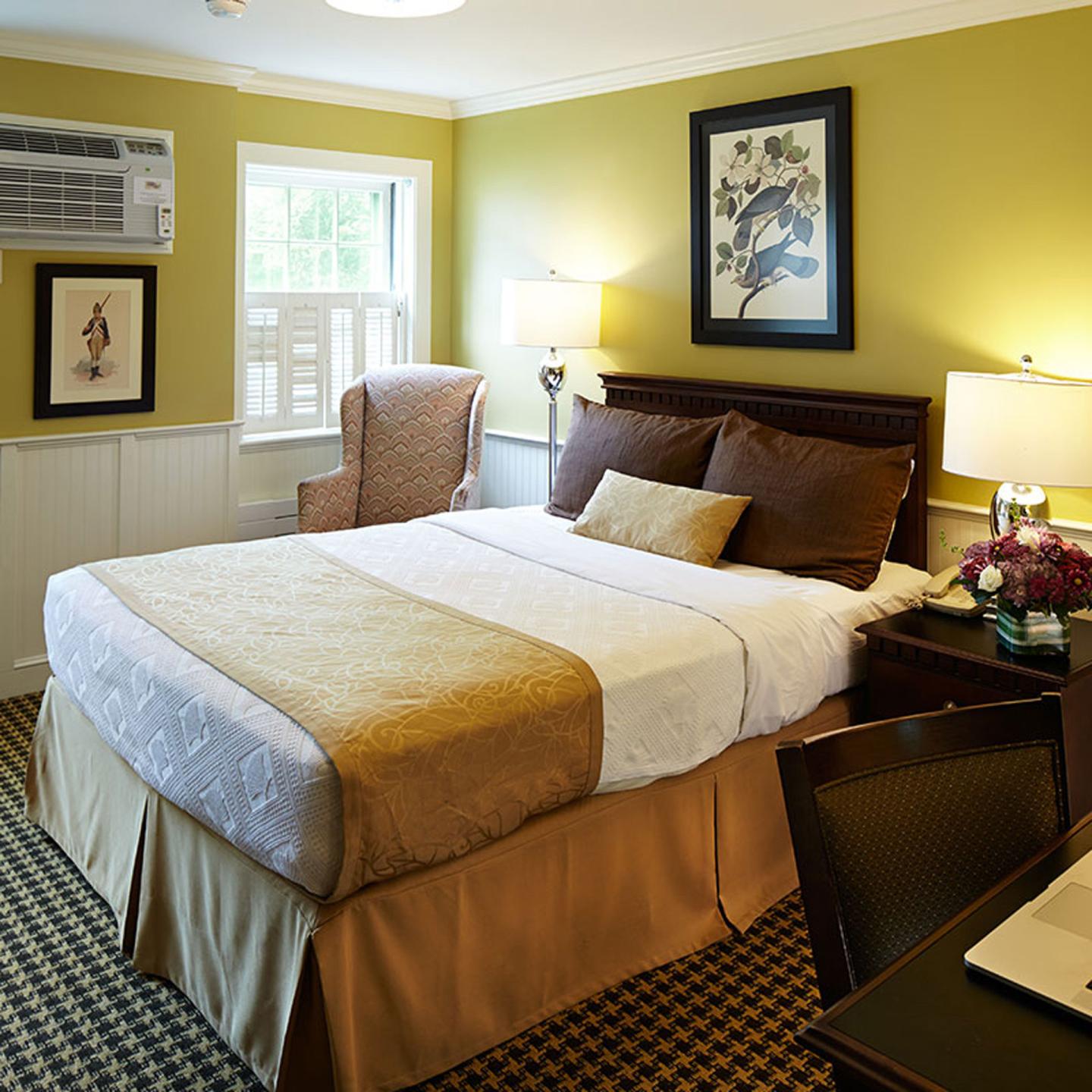 Concord's Colonial Inn - Guest Room