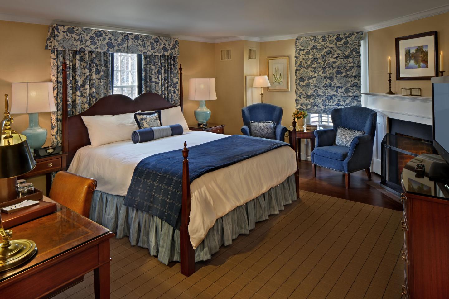 Lord Jeffery Inn - Guest Room