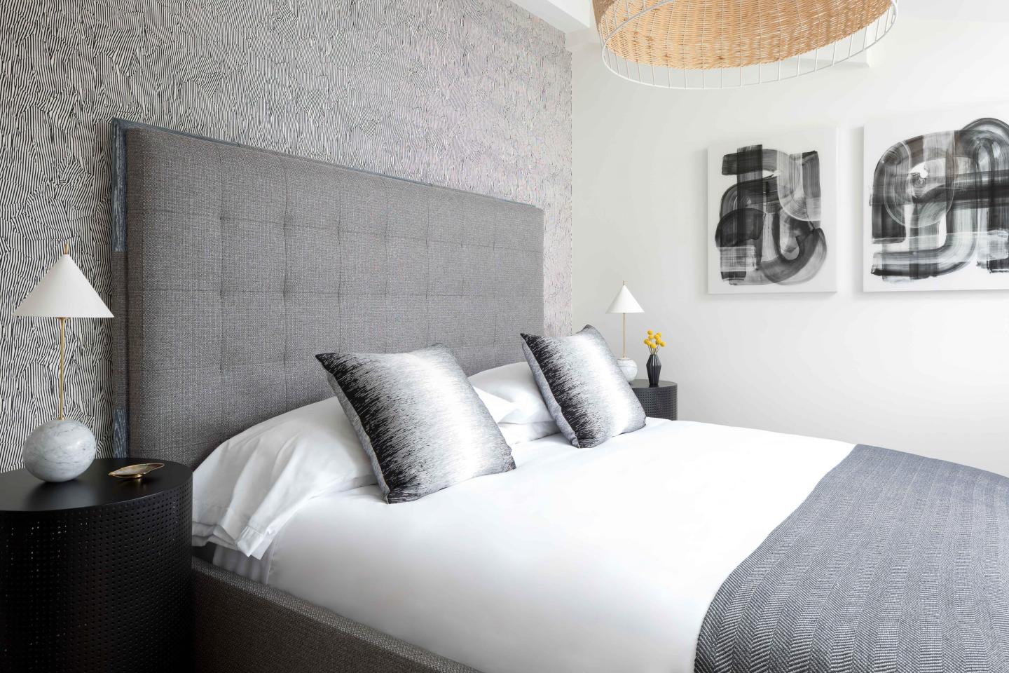 The Richard - Guest Room