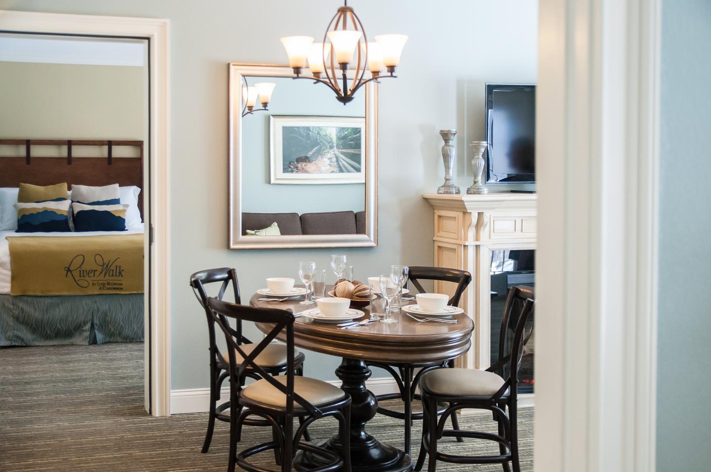 Riverwalk Resort at Loon Mountain - Suite