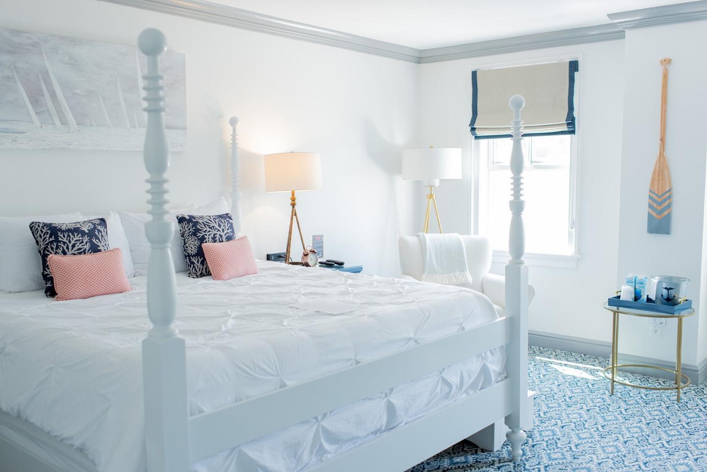 Whaler's Inn Guest Room