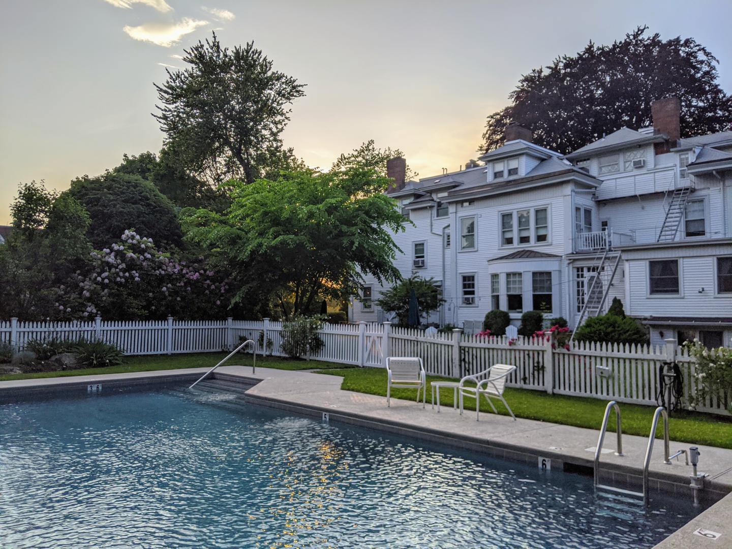 The pool at sunset at Stanton House Inn