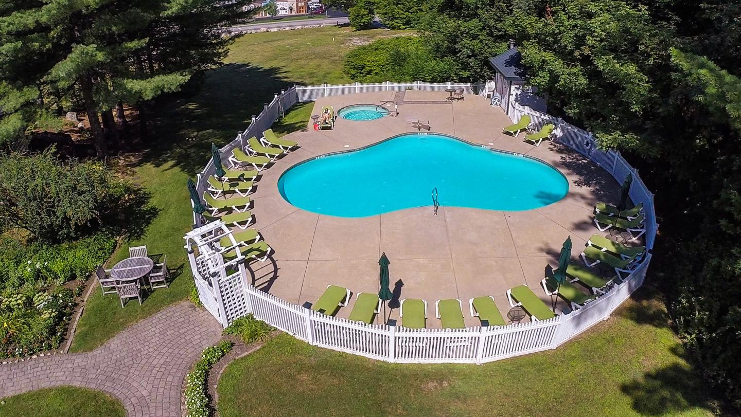 Stonehurst Manor - Pool