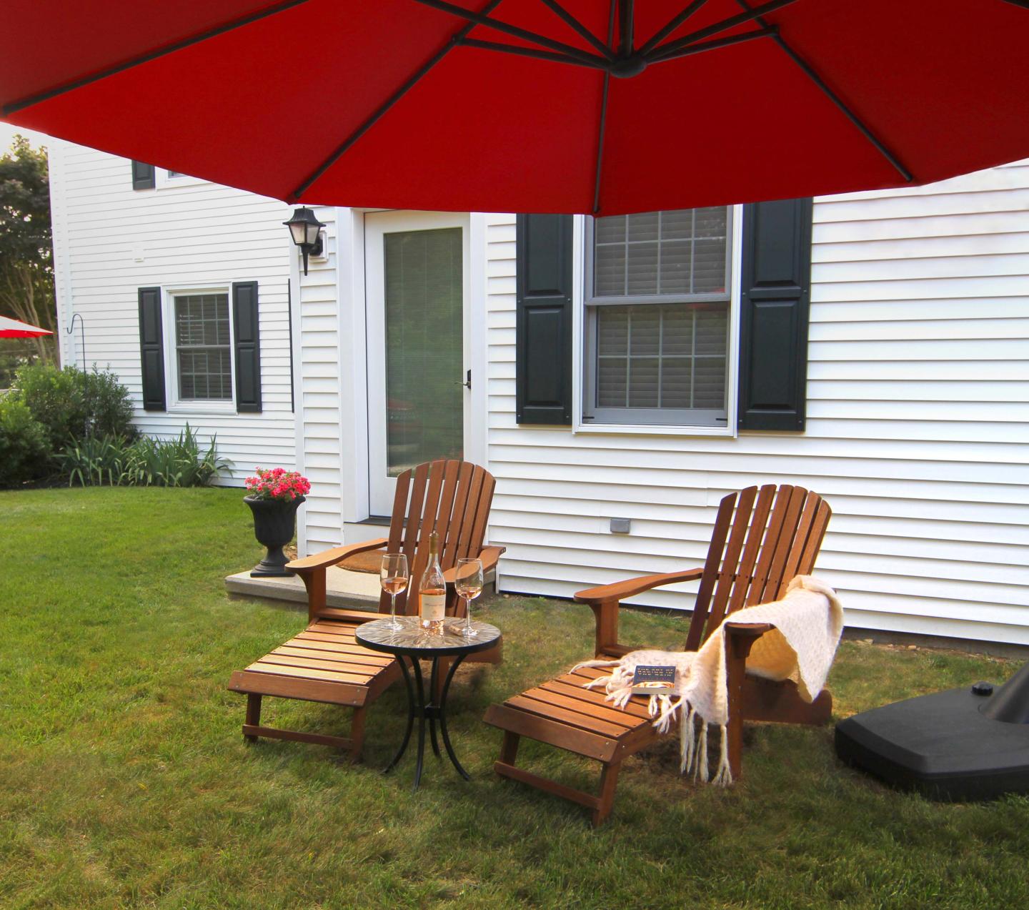 Room 6 Outside Seating Area