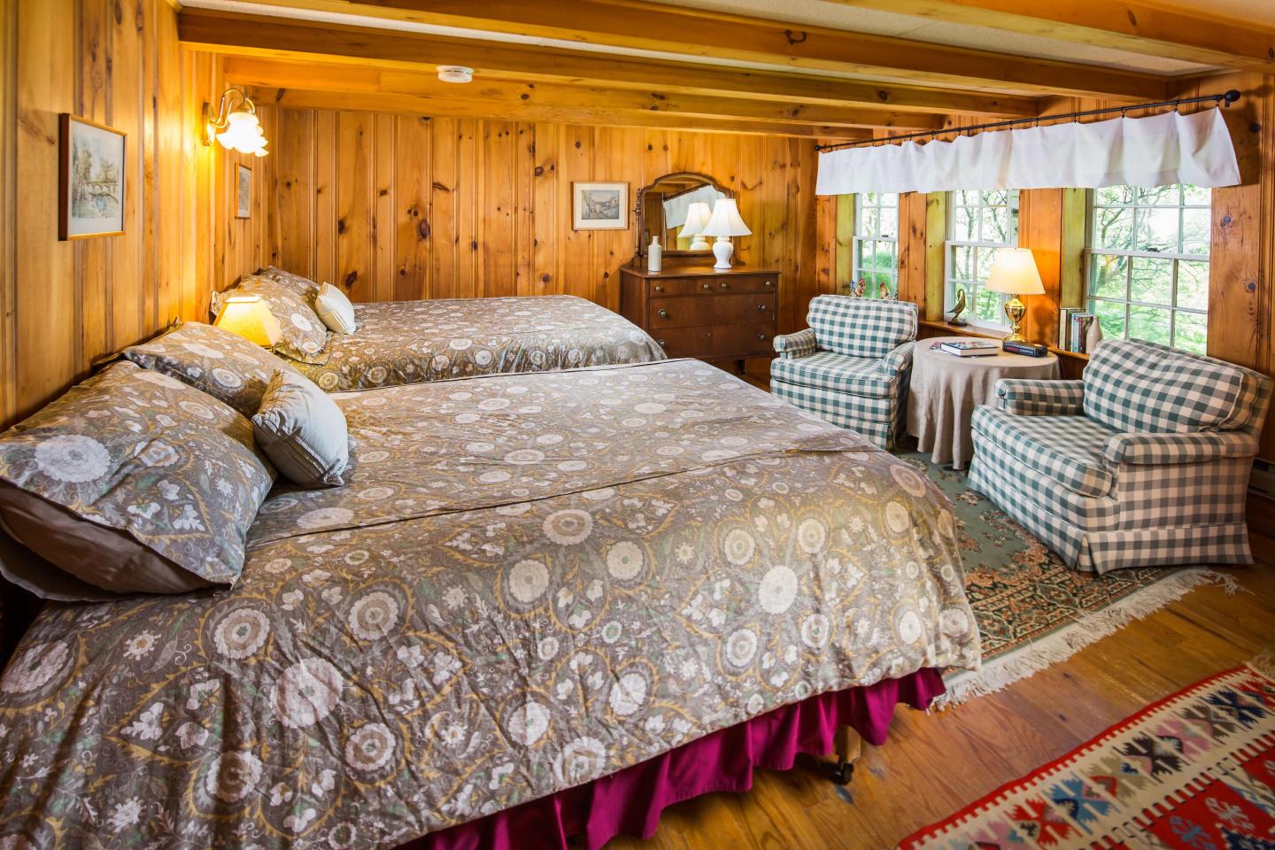 Carriage House Room 1