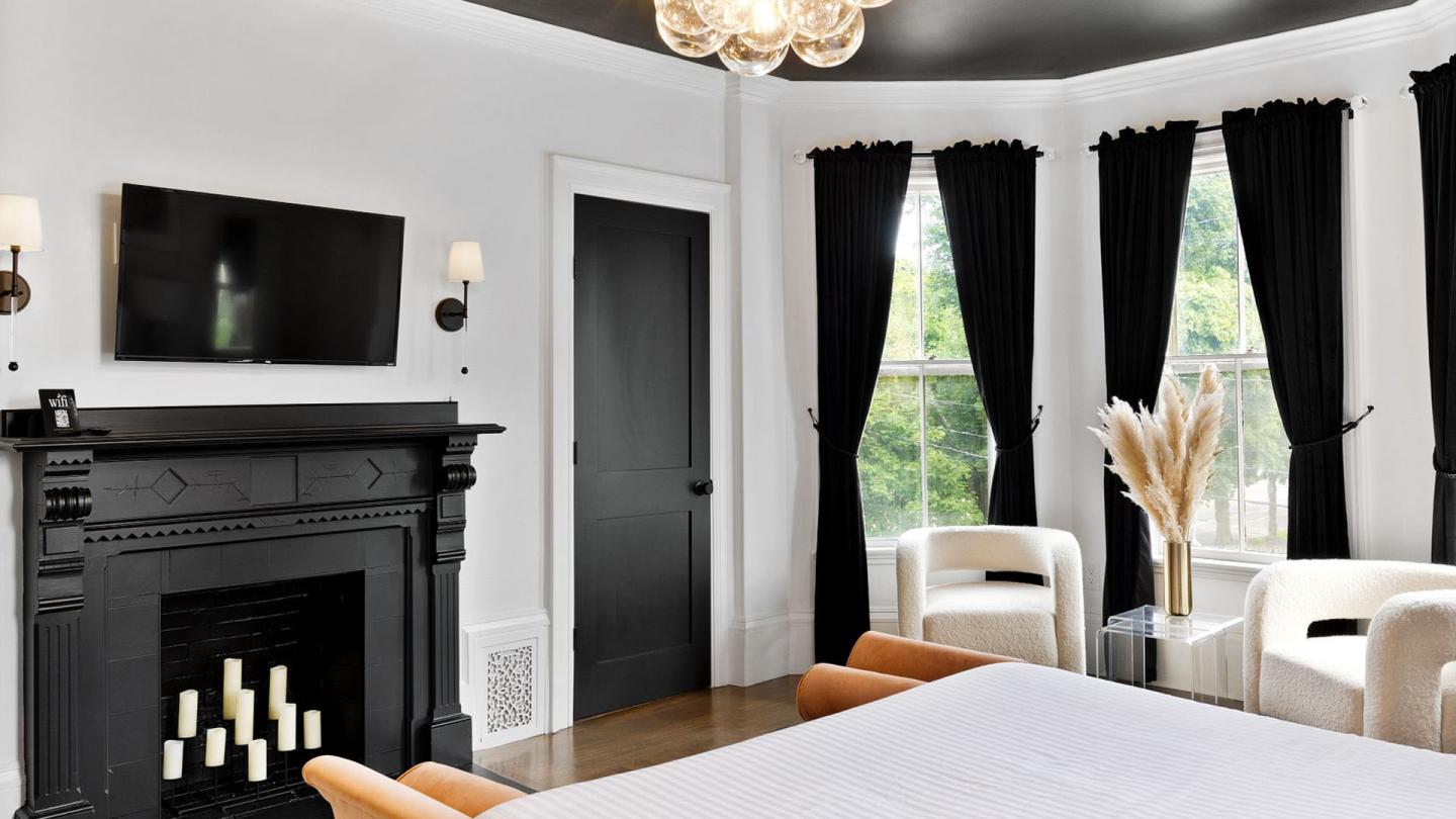 Room 5 Sitting Area Fireplace