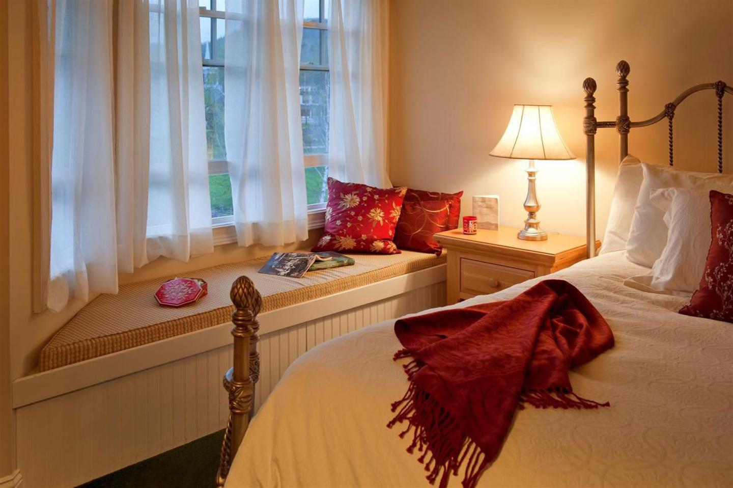 The Snowflake Inn - Guest Room