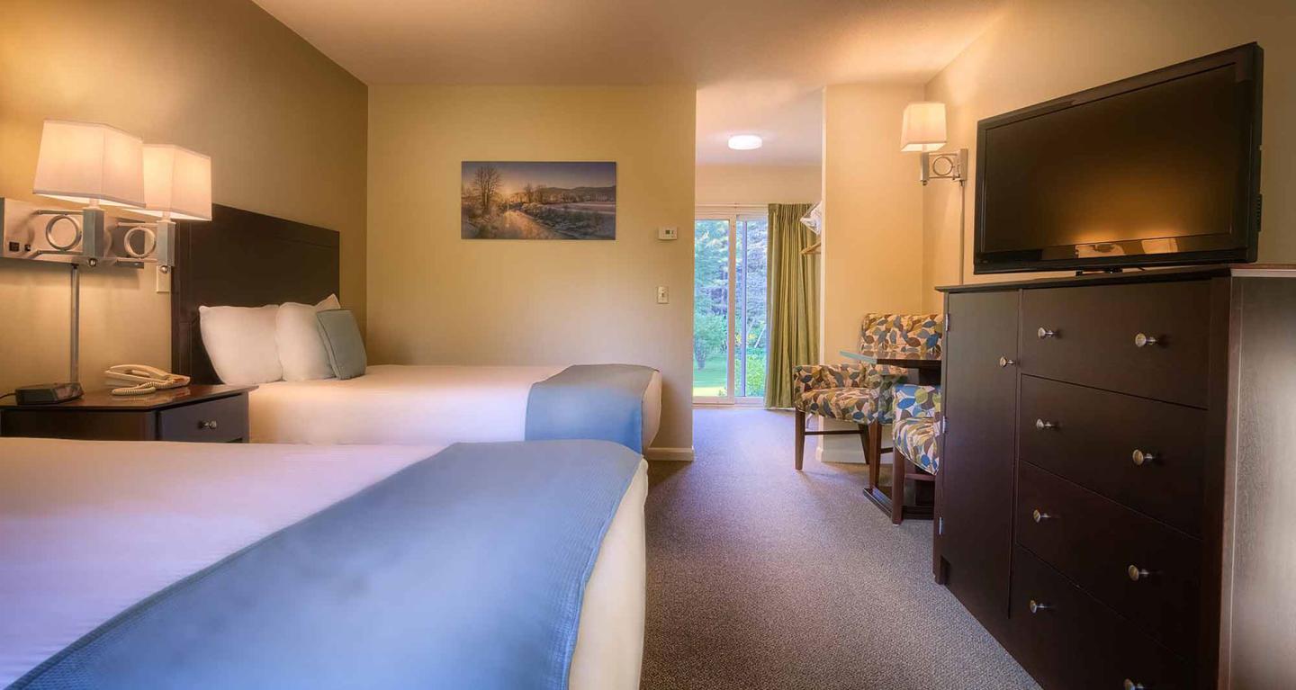 Sun & Ski Inn and Suites - Guest Room