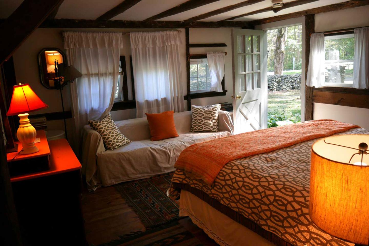 Race Brook Lodge - Guest Room