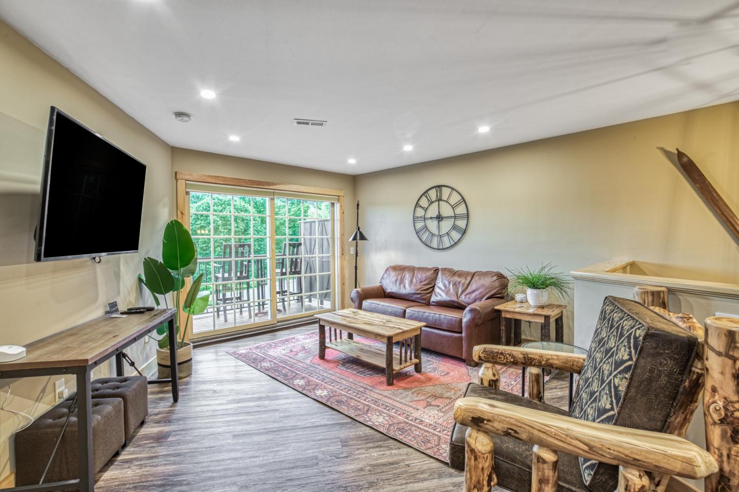 The Lodge By Sunapee Stays