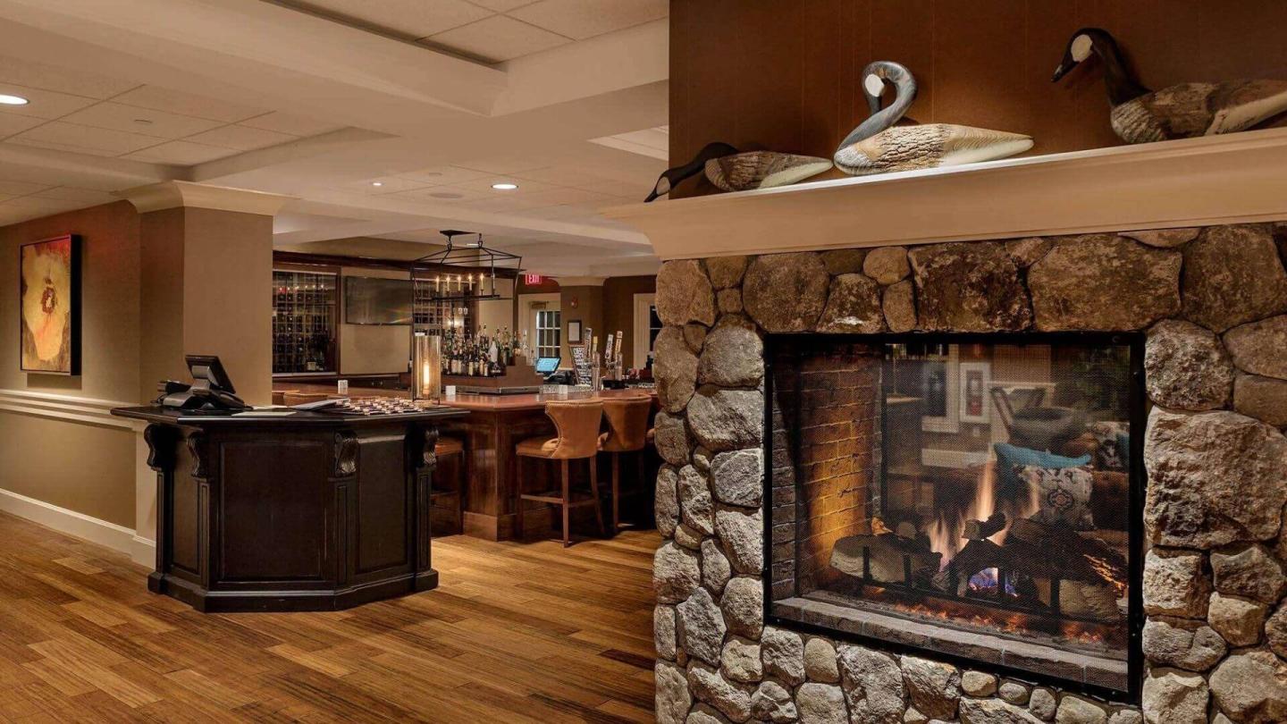 bedford_village_inn_new_england_travel_trips_ideas