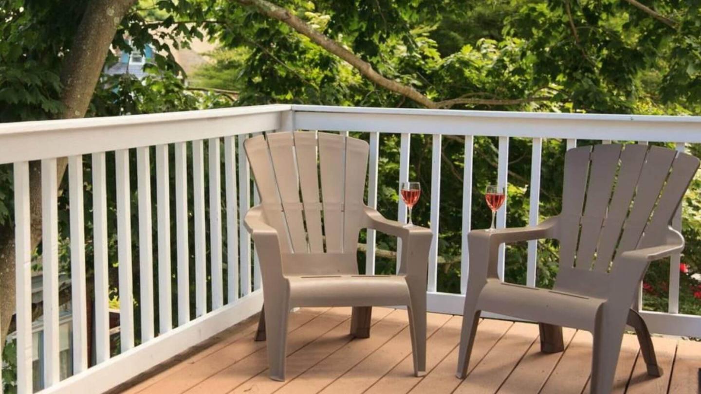 beech-tree-inn-cottage-rhode-island-beach-destinations