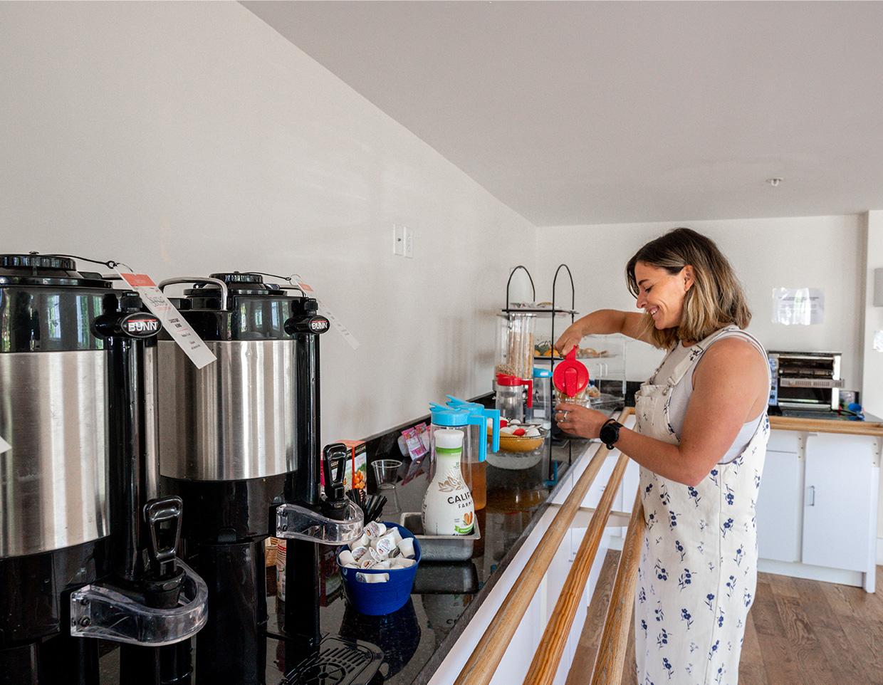continental breakfast at the colonial inn Ogunquit Maine