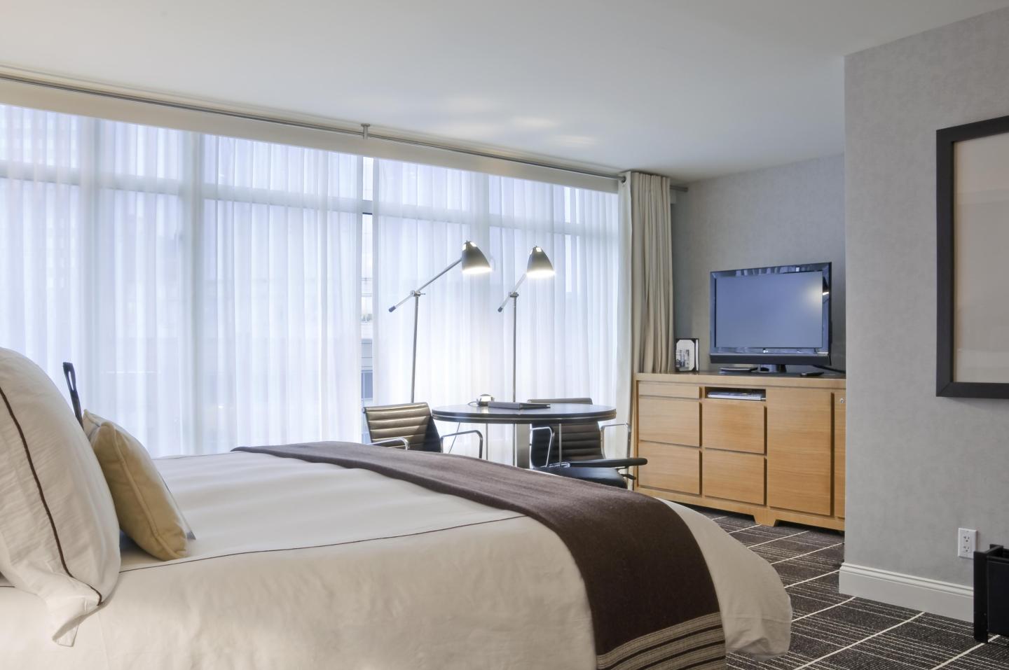 Colonnade Hotel - Guest Room