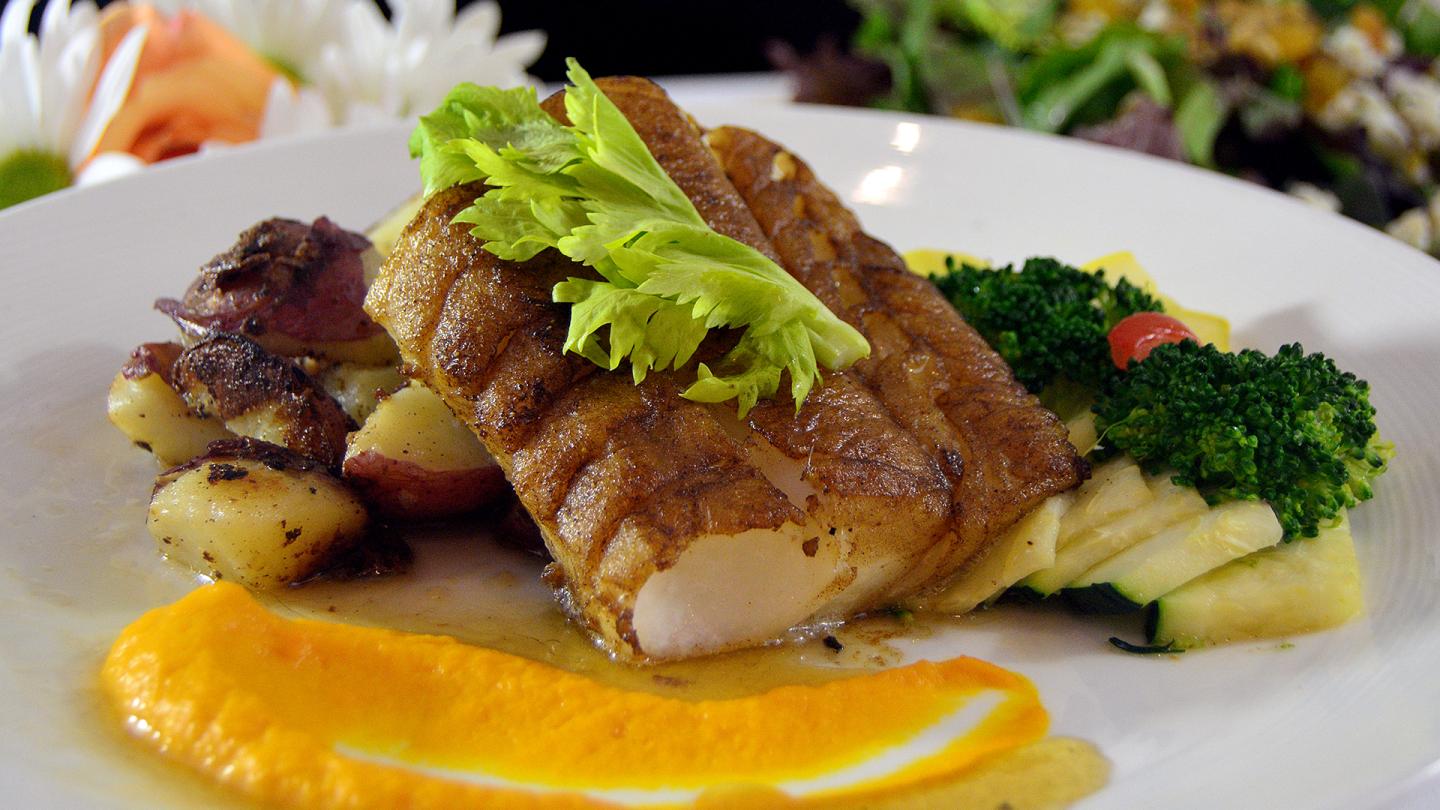 Dan'l Webster Dining Cod