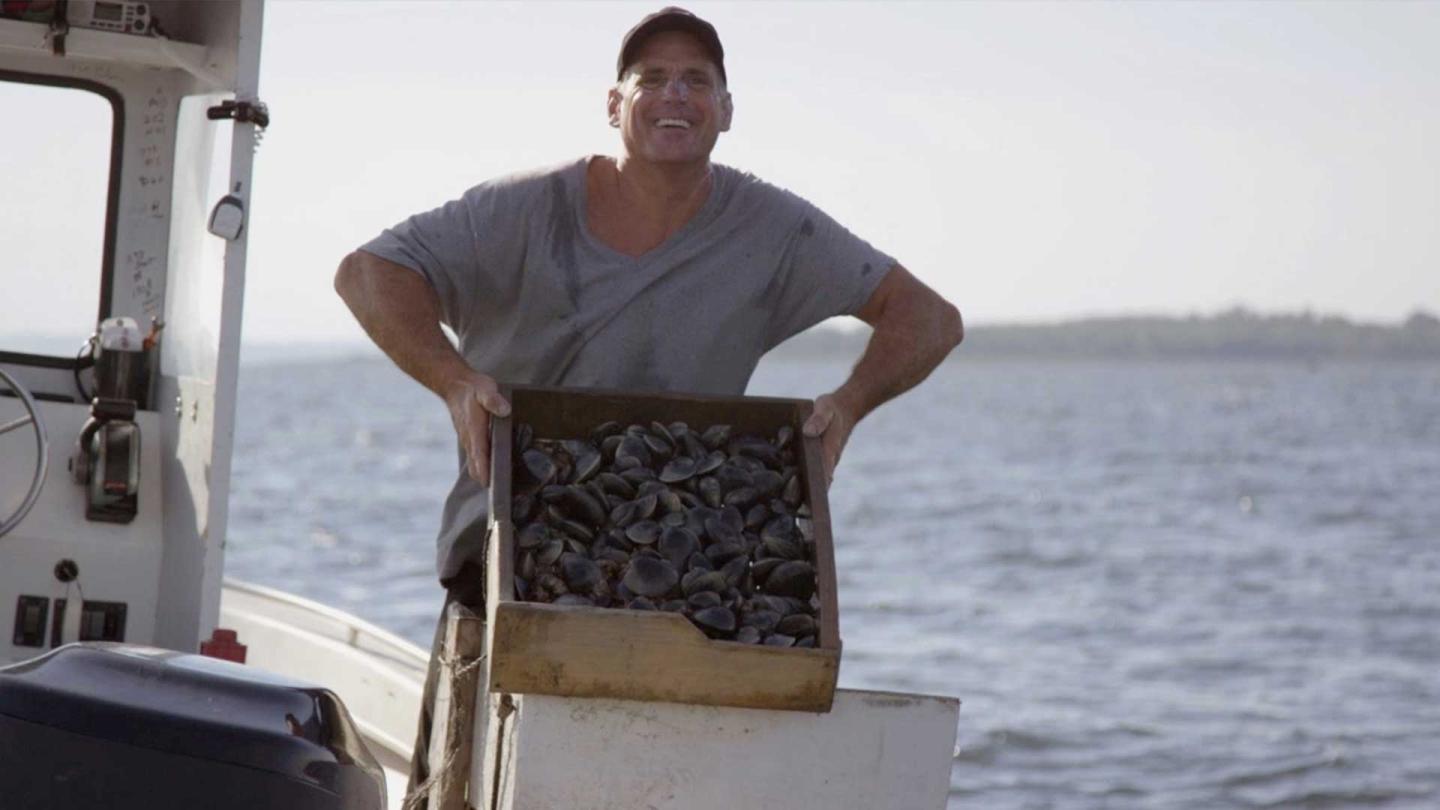 Rhode Island - Quahogging on the Bay,