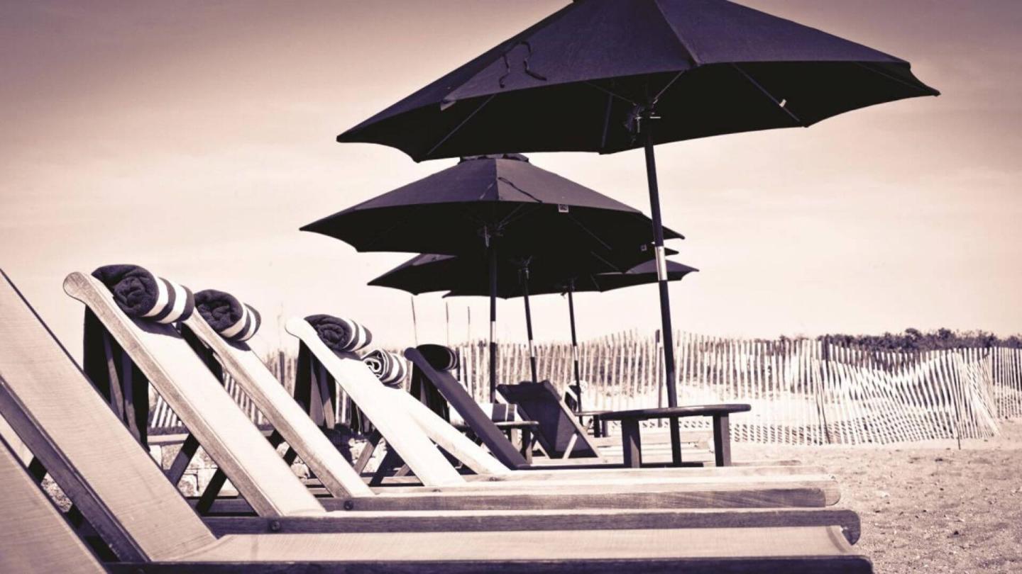 madison_beach_hotel_connecticut_beaches