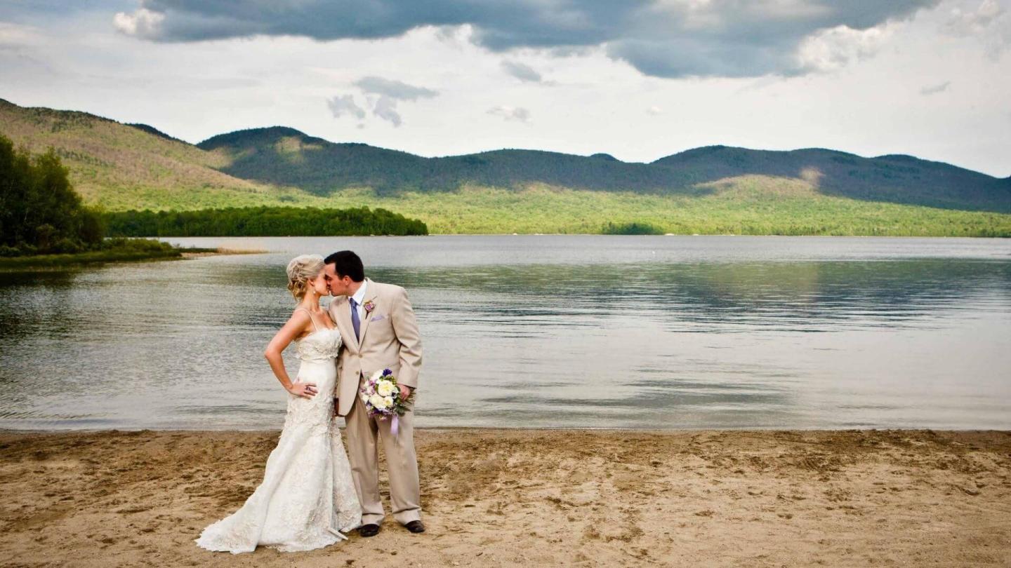 mountain_top_resort_new_england_wedding_venues