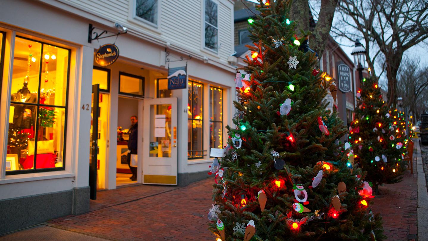 New England Holiday Shopping