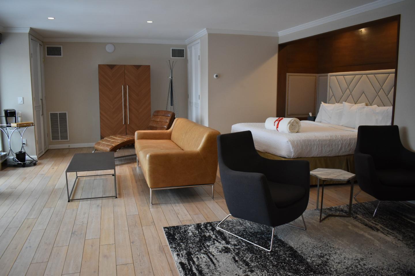 Interlaken Inn- Penthouse