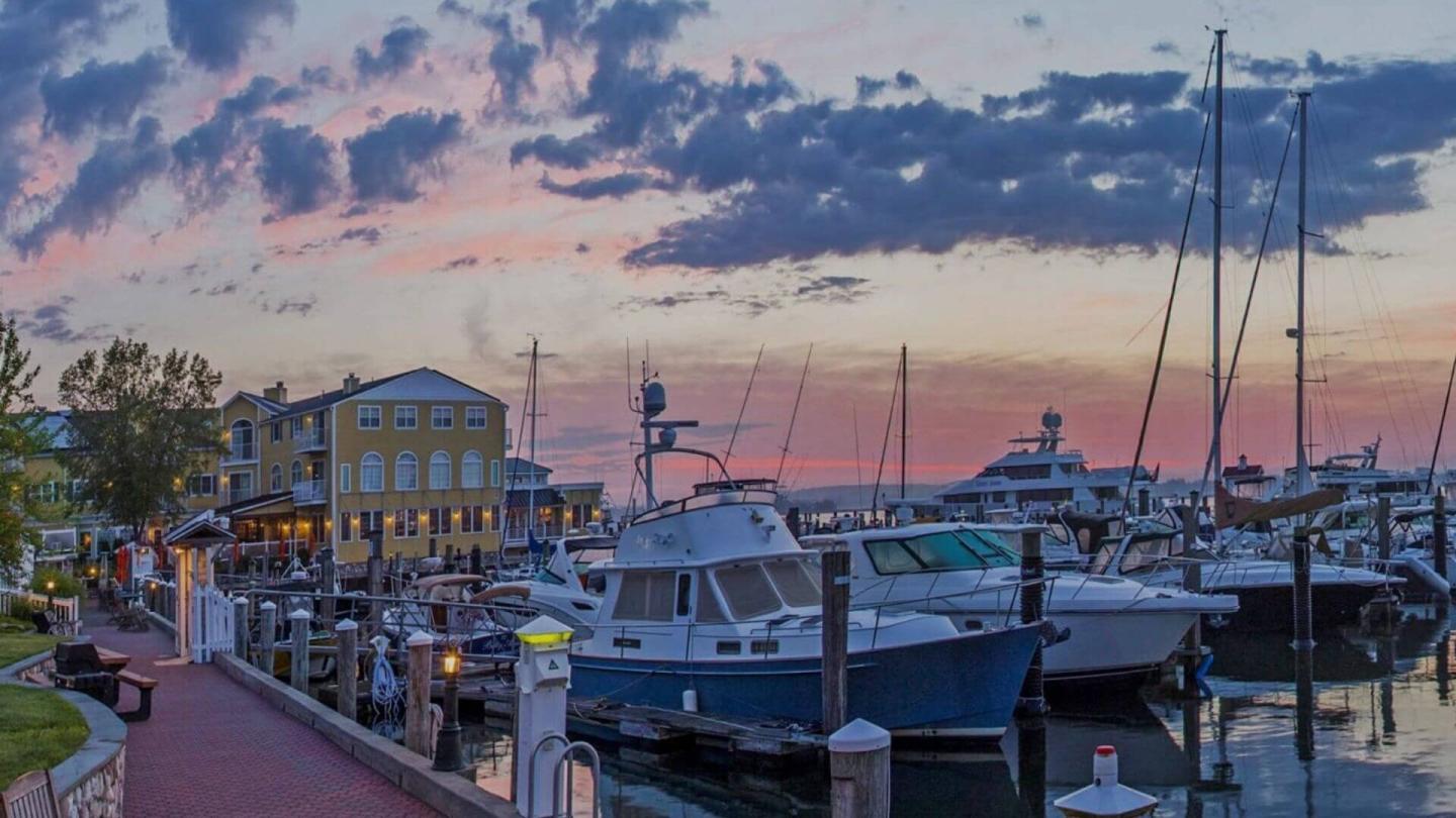 saybrook_point_resort_marina_connecticut_beaches