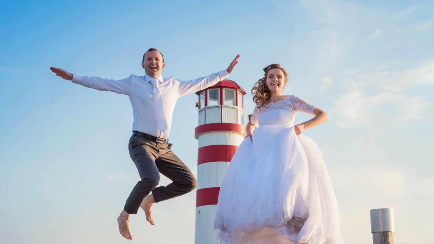 small_wedding_venues_maine_featured