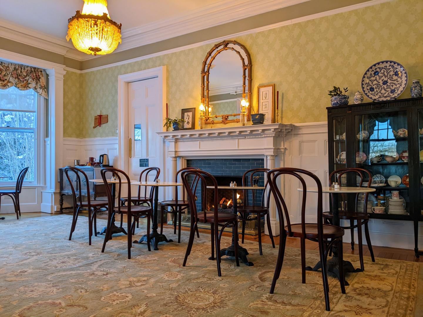 The dining room and tea room of Stanton House Inn