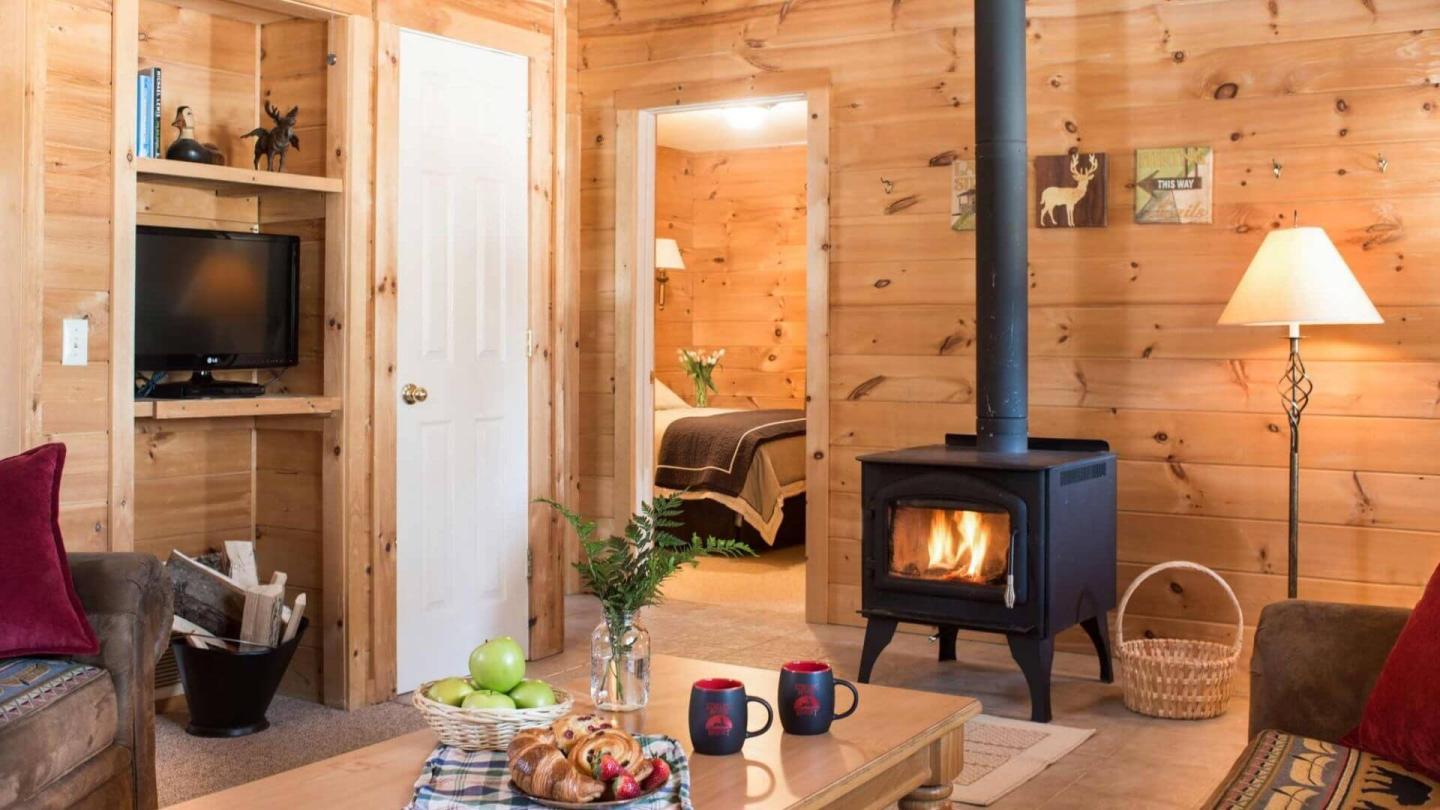 unique-vermont-hotels-sterling-ridge-resort