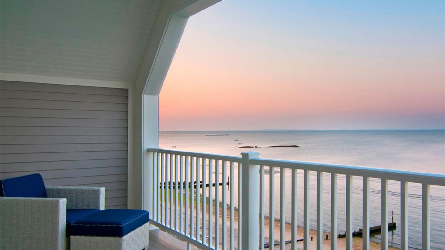 waters_edge_resort_connecticut