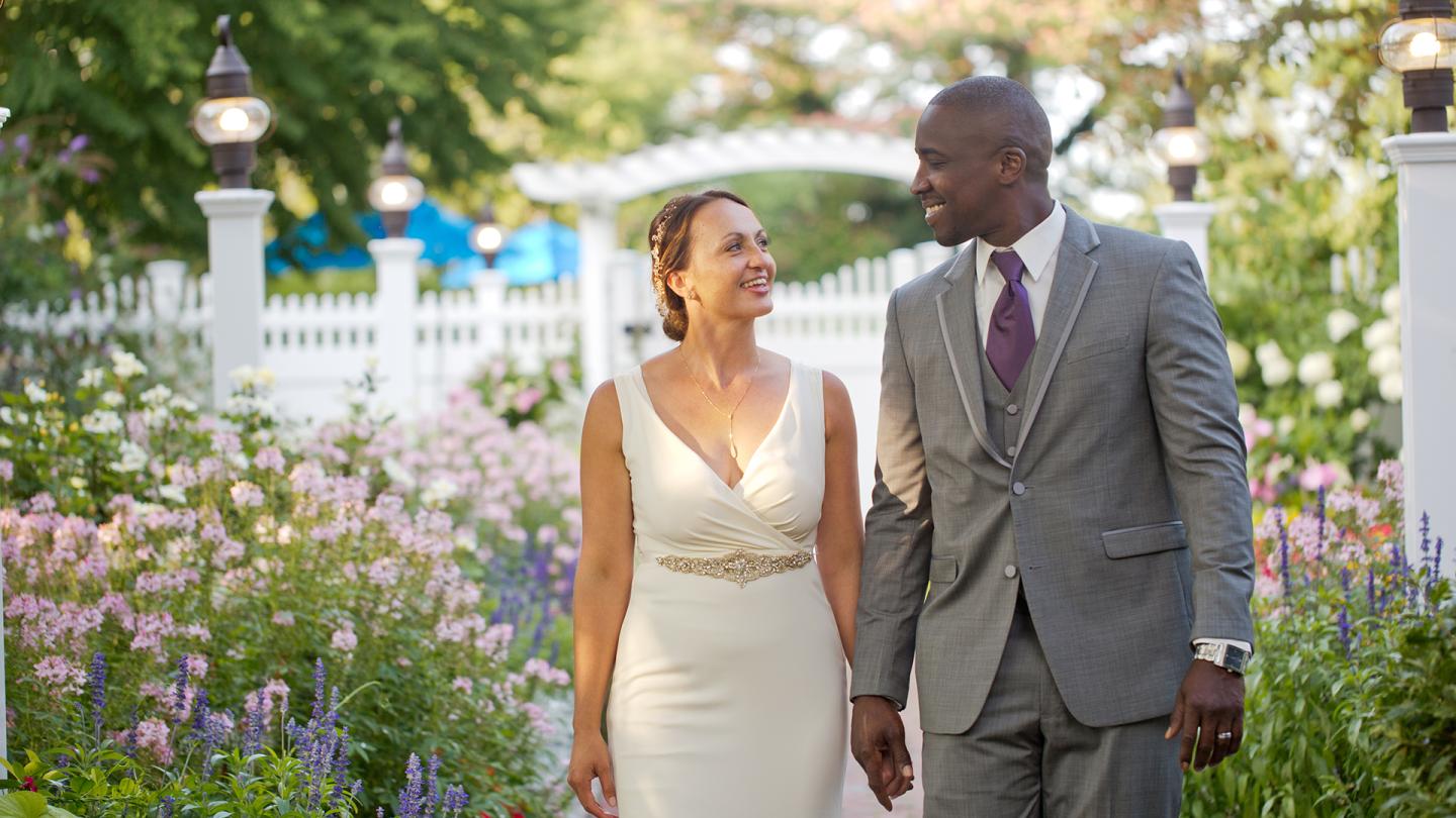 Dan'l Webster garden wedding