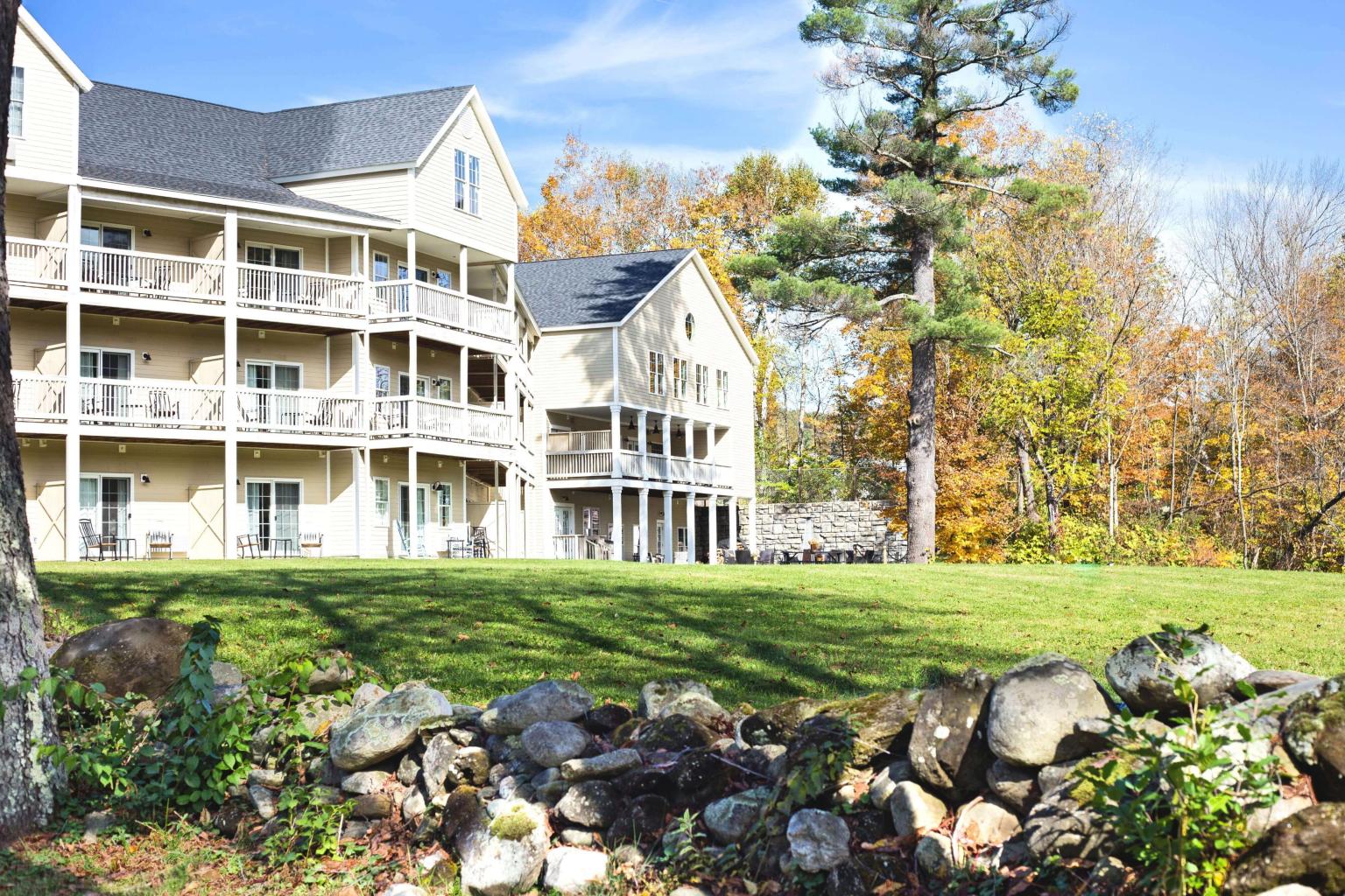 Lodging in Woodstock, VT Riverfront Getaways + Vacations 506 On the