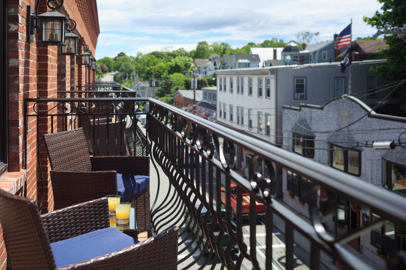 Bay View Street King Balcony View