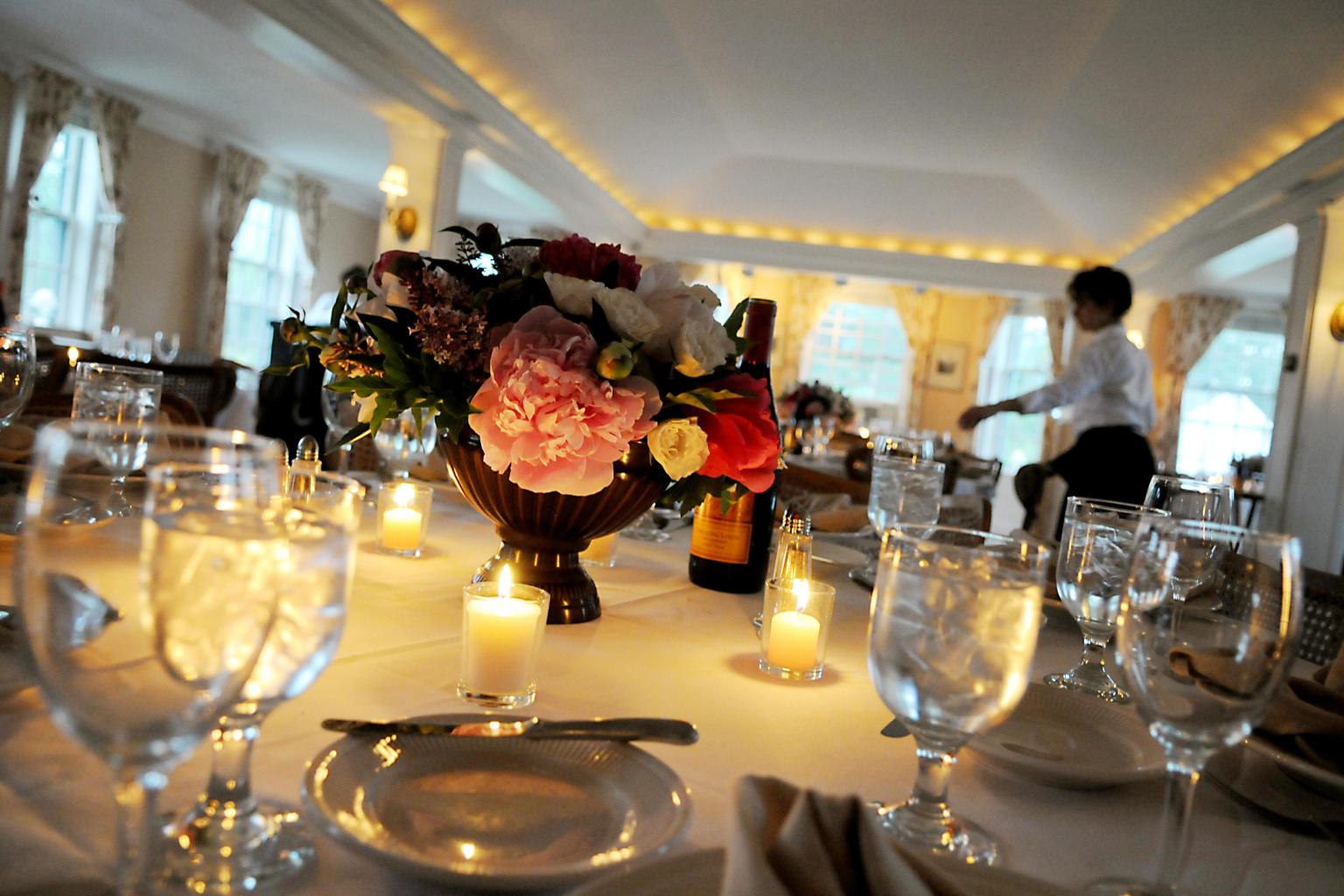 Franconia Inn - Dining Table