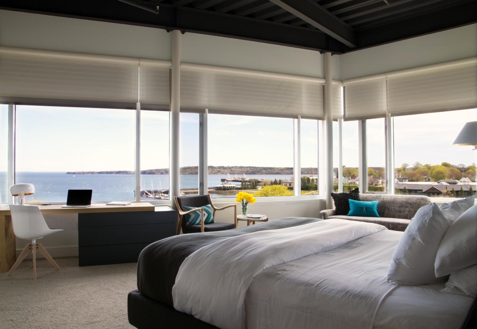 "Fantastic" Guestroom
