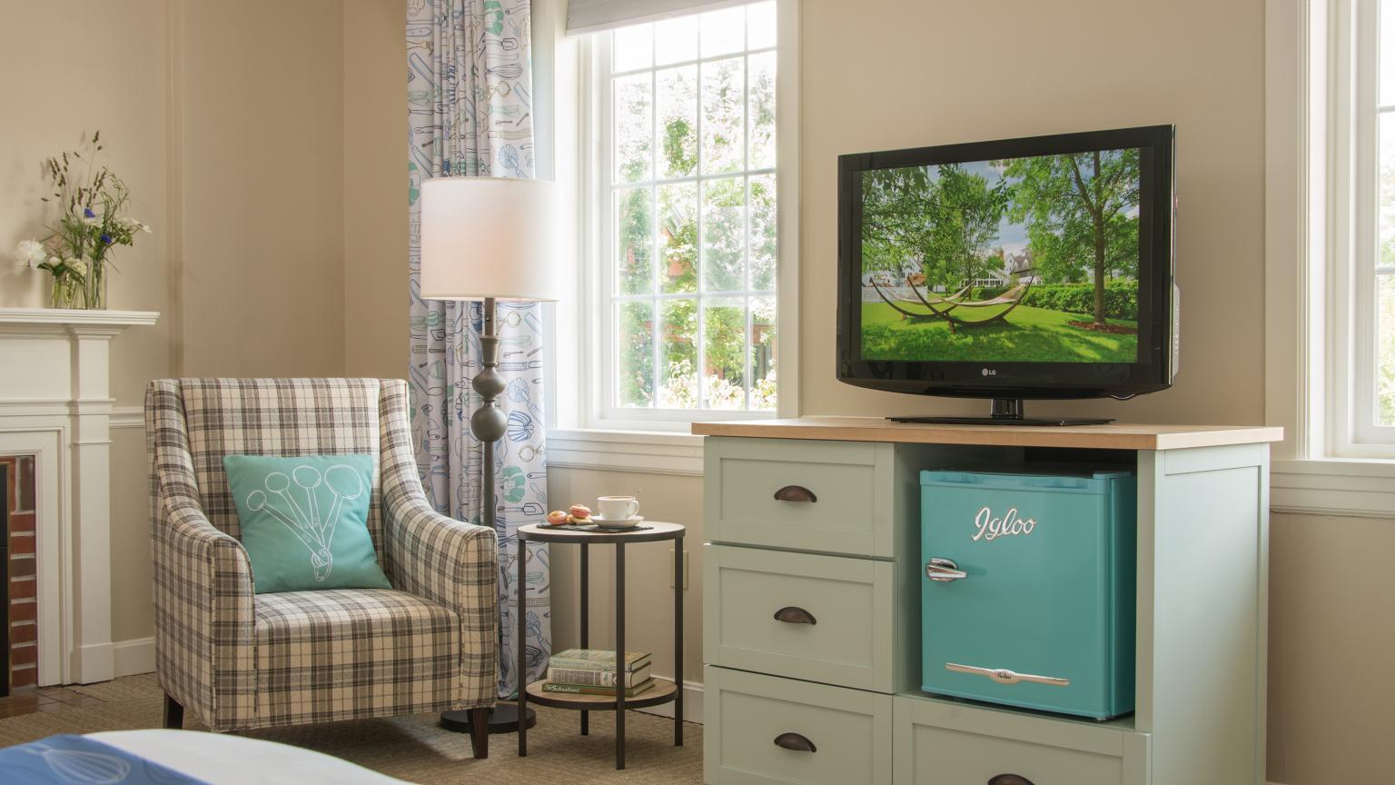 Guest Room Refrigerator and Chair