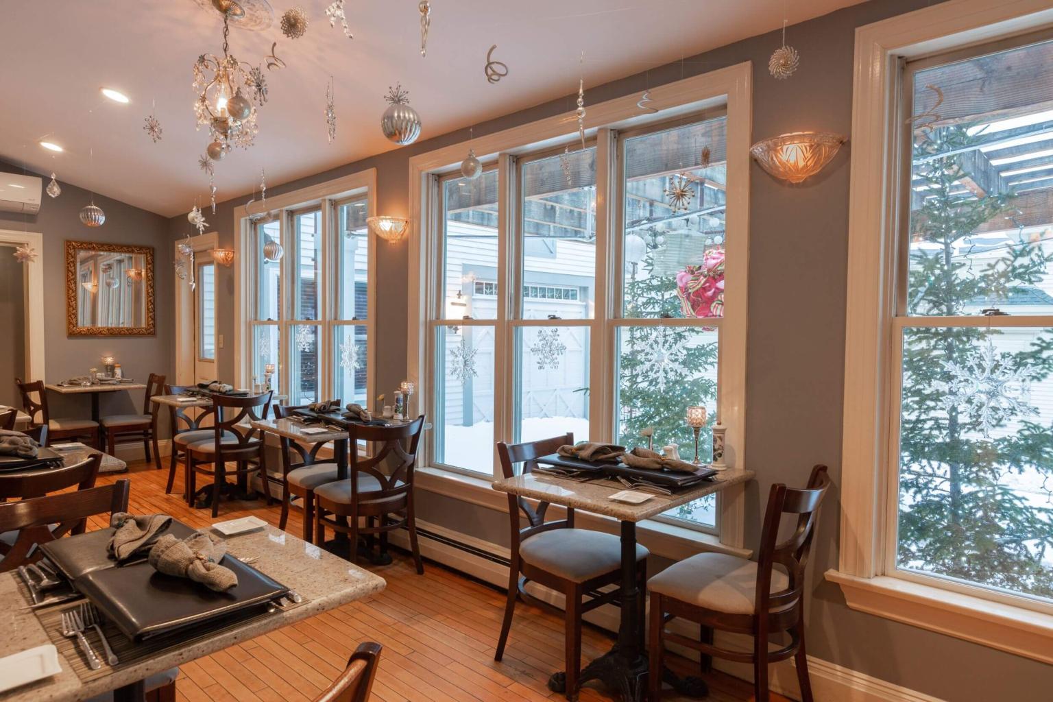 Hartstone Inn & Hideaway Dining Room