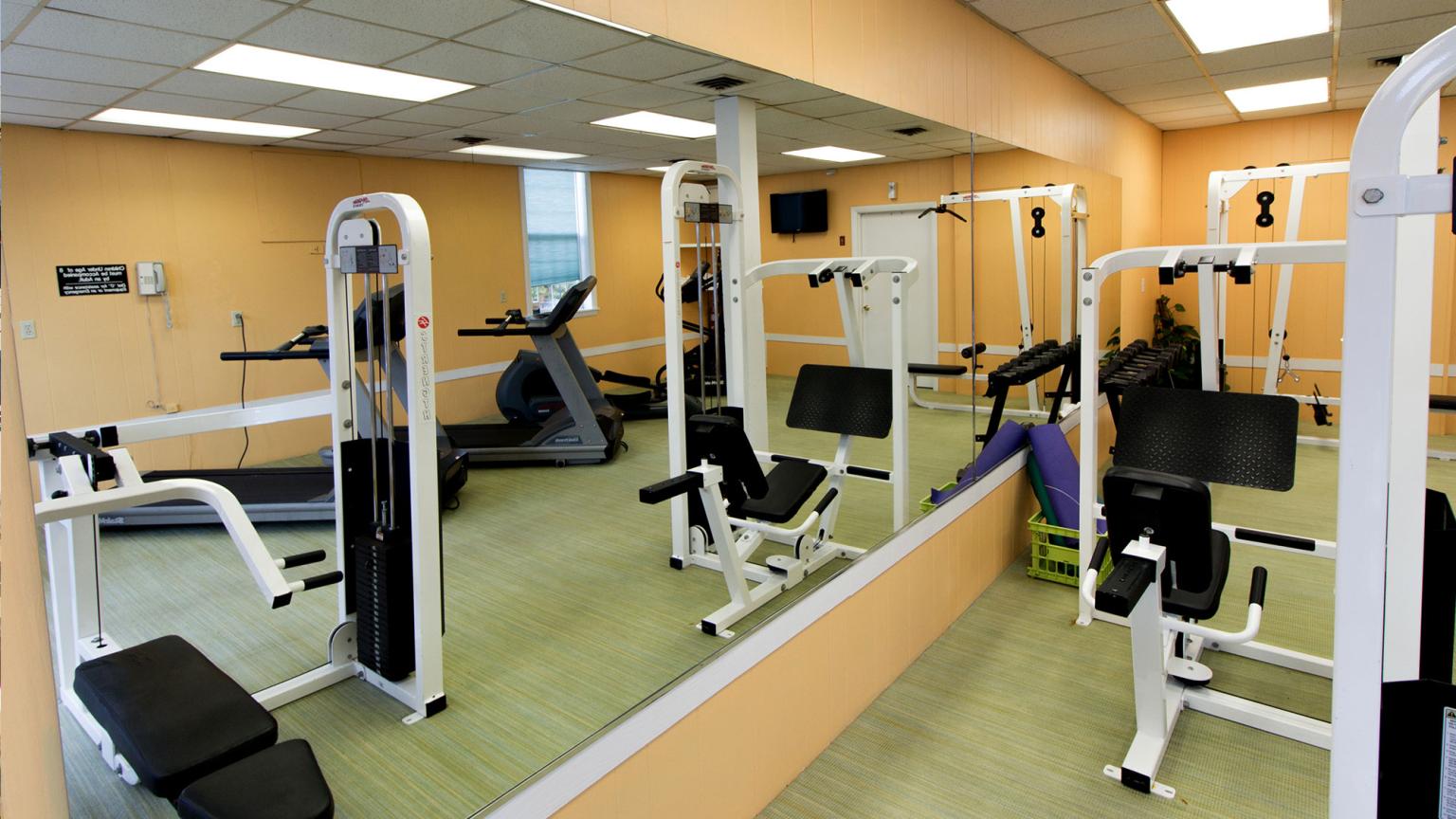 Fitness room at Red Jacket Mountain View Resort