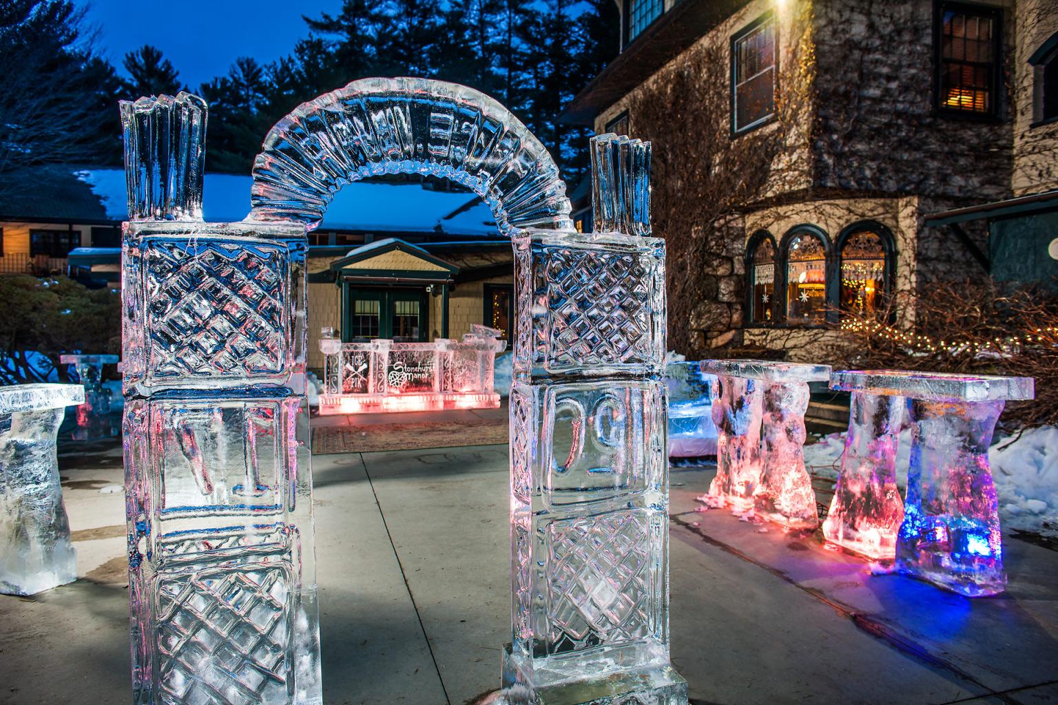 Stonehurst Manor - Ice Sculpture
