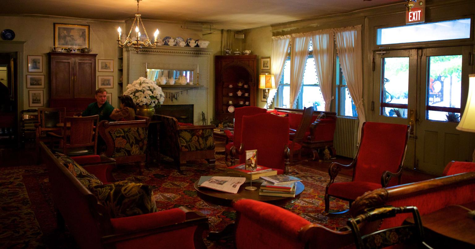 The Red Lion Inn