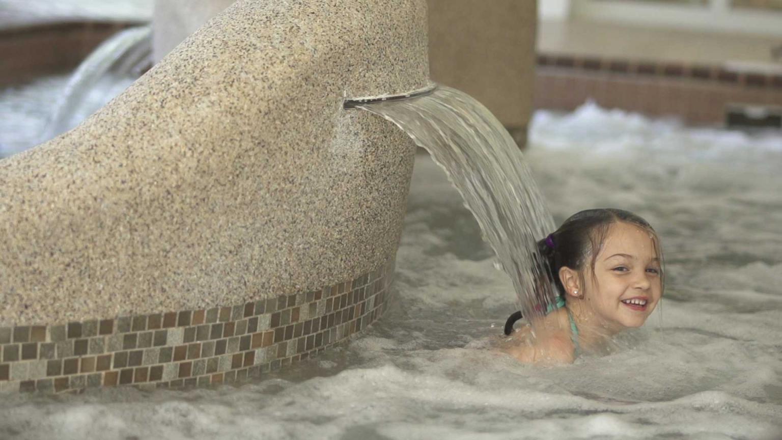 Meadowmere Resort Roman Spa