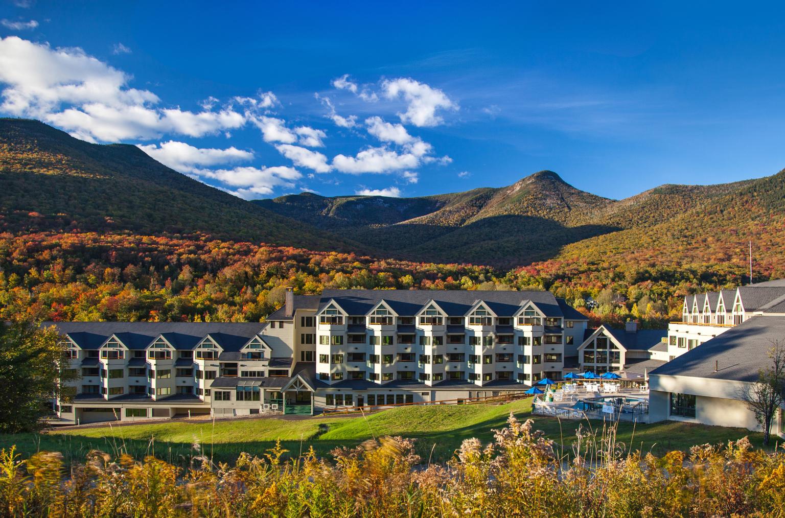 Resort Lodging in Jackson, NH Loon Mountain Vacations + Getaways