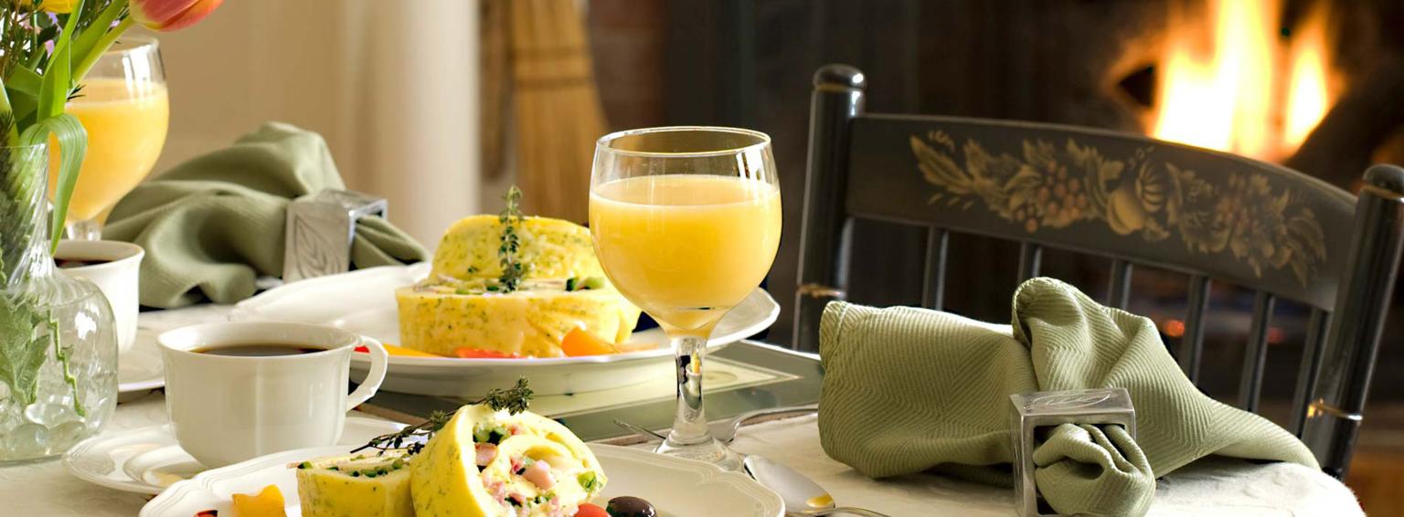 Birchwood Inn - Breakfast