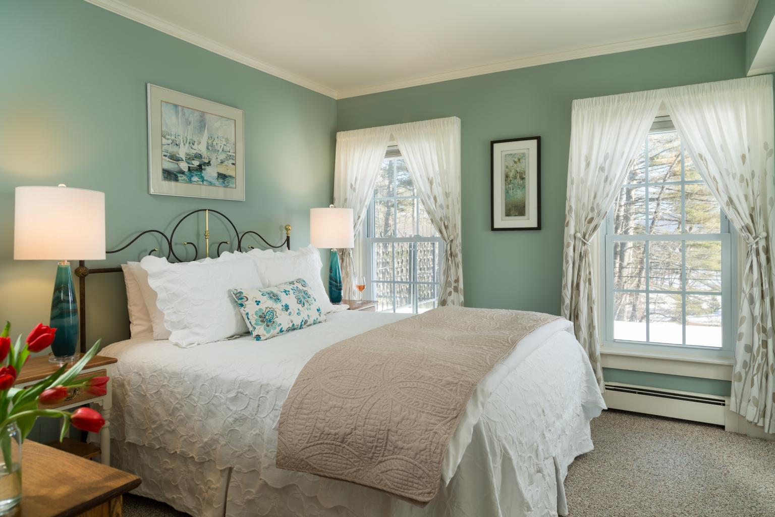 Room 6 at the Inn at Pleasant Lake
