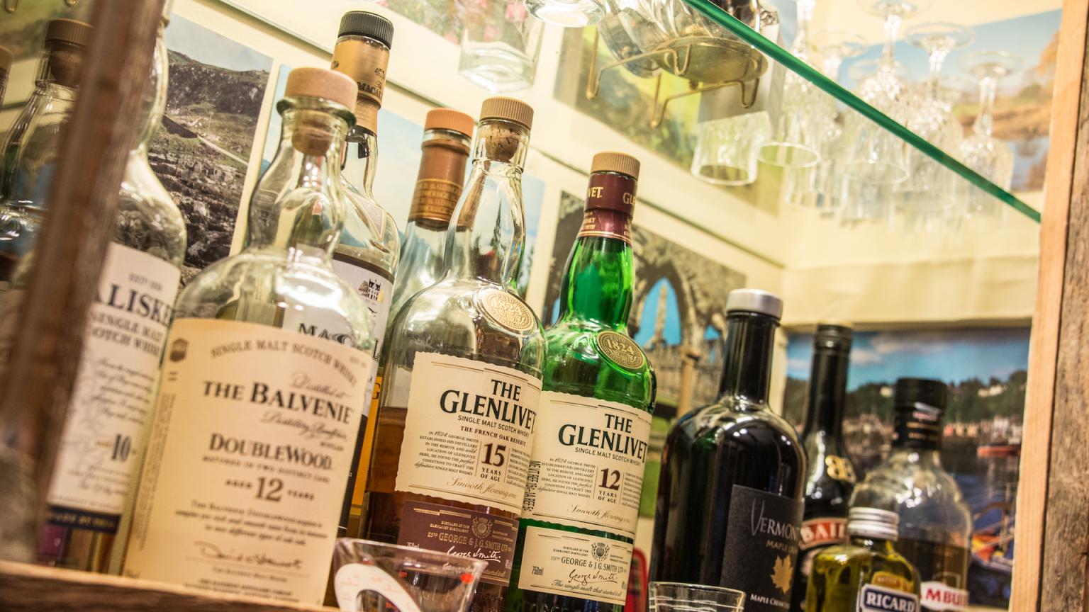 Quaich Single Malt Scotch Bar at West Hill House B&B