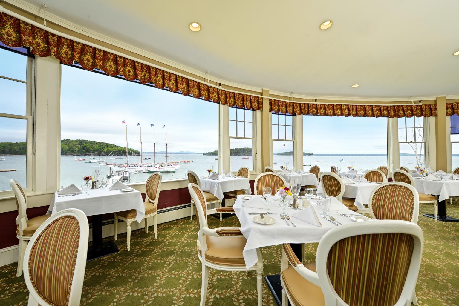 Bar Harbor Inn Reading Room Restaurant